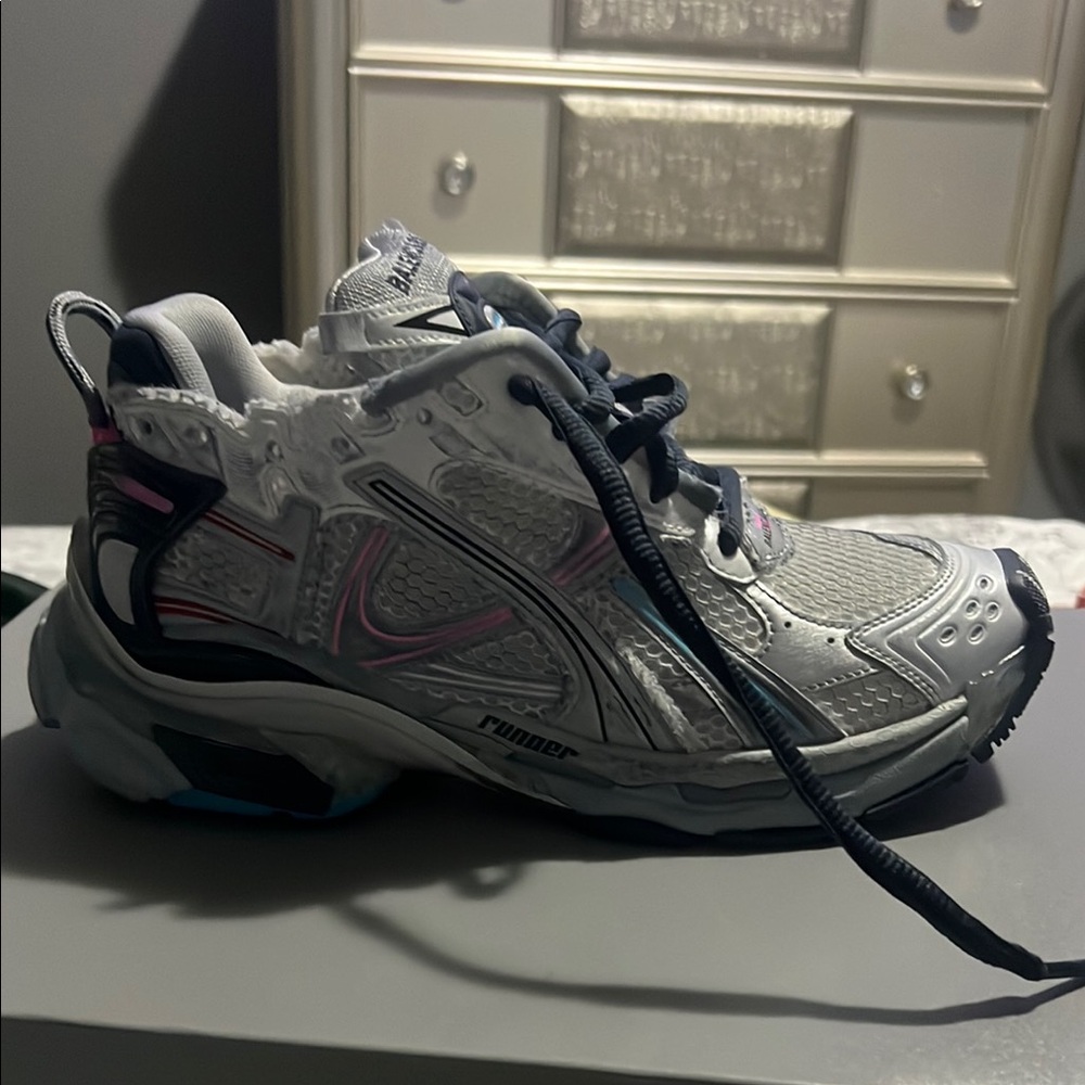 Pink &Gray Athletic Men Shoes